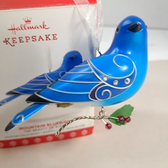 Hallmark Beauty of Birds Series Ornament Christmas 2017 Mountain Bluebird blue - Picture 2 of 7